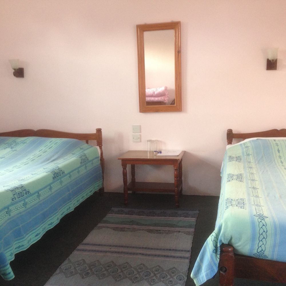 Sacred Valley Inn Pokhara Esterno foto