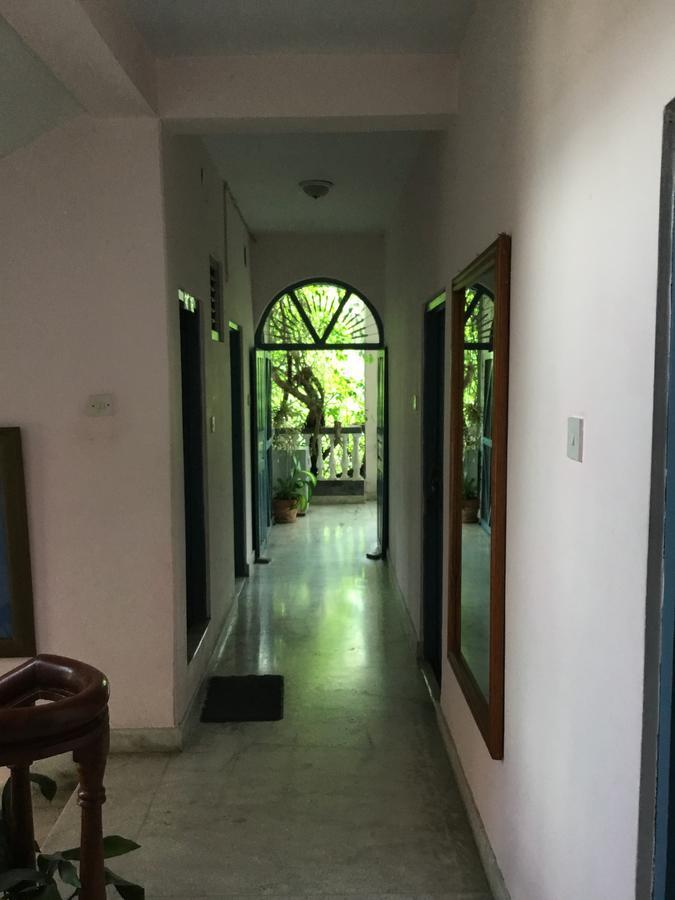 Sacred Valley Inn Pokhara Esterno foto